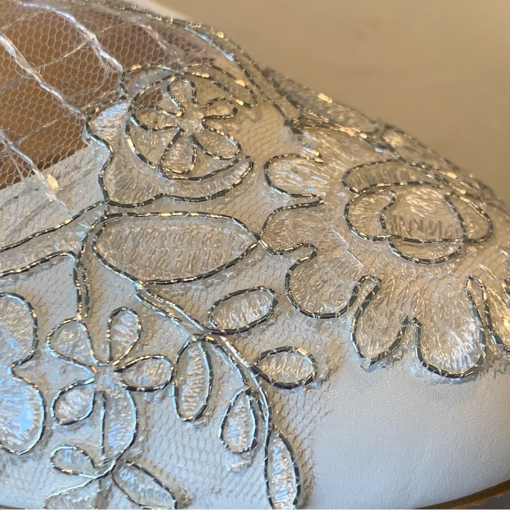 Crystal Queen Women Lace Wedding Shoes size 39 - Picture 4 of 11